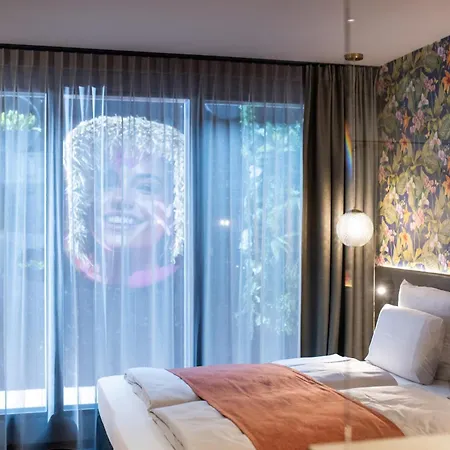 Amia Hotel Singen-3